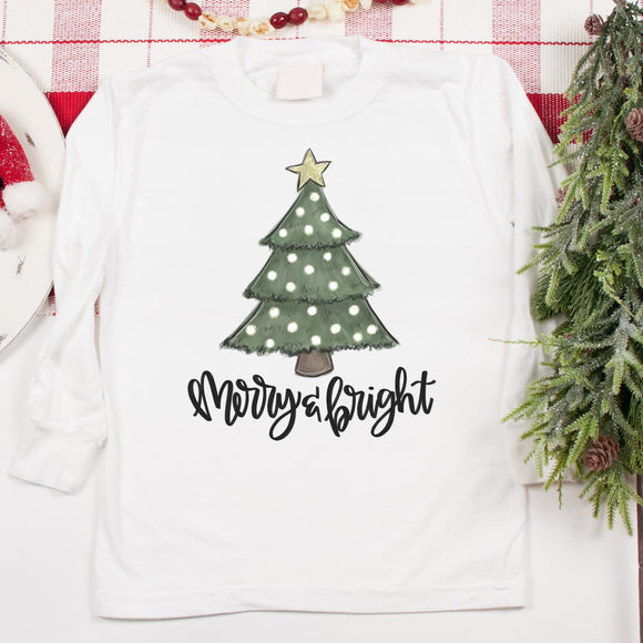 Merry and Bright Christmas Tree // CHRISTMAS
